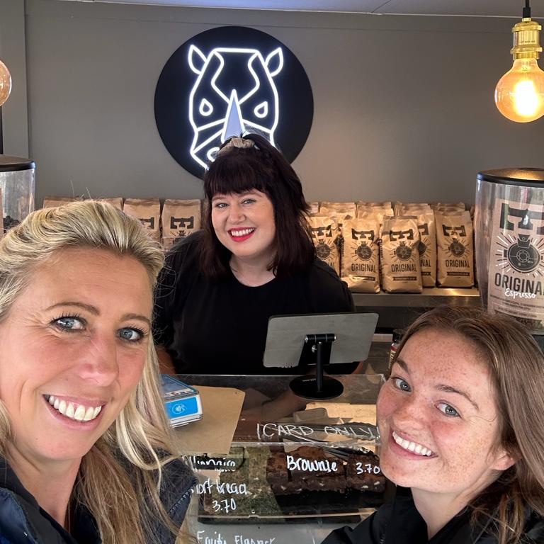DBHT_Radio's tweet photo. Ginny has been busy out and about sampling lots of goodies from the trade stands here @Burghley_HT!
Stubborn Rhino Coffee seems to be a fan favourite...#DBHT23 #BHTRadio📻
Listen live on 87.7 FM and online: https://t.co/rtnYOFlrNh https://t.co/83180nskA5