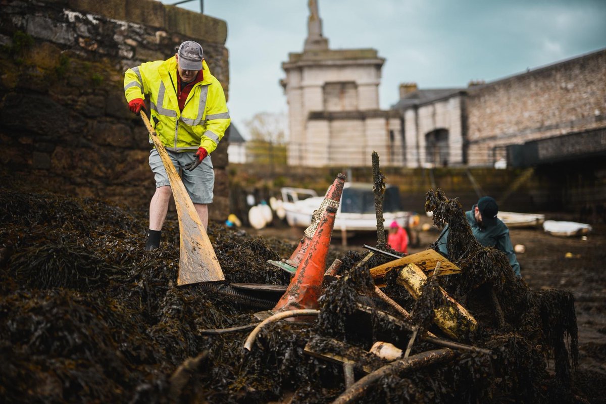 We have a big clean-up organised for tomorrow at Hooe Point (entrance to Hooe Lake) from 13:00-16:00 we could still do with a few more volunteers if you are in the mood to make the environment a better place tomorrow!

You can sign up here: eventbrite.co.uk/myevent?eid=69…