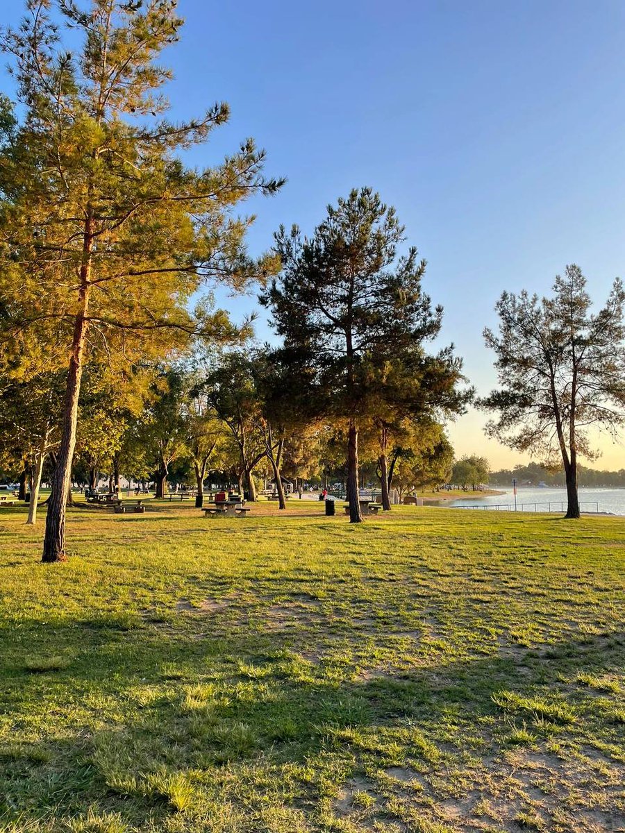 AndyJuan0318's tweet photo. A beautiful park in the Chinese neighborhood of Los Angeles.
Free every day after 4:00pm, 4:00pm
Address: 15501 Arrow Hwy, Irwindale, CA 91706
#America #Los Angeles https://t.co/1D4PEu6aMM