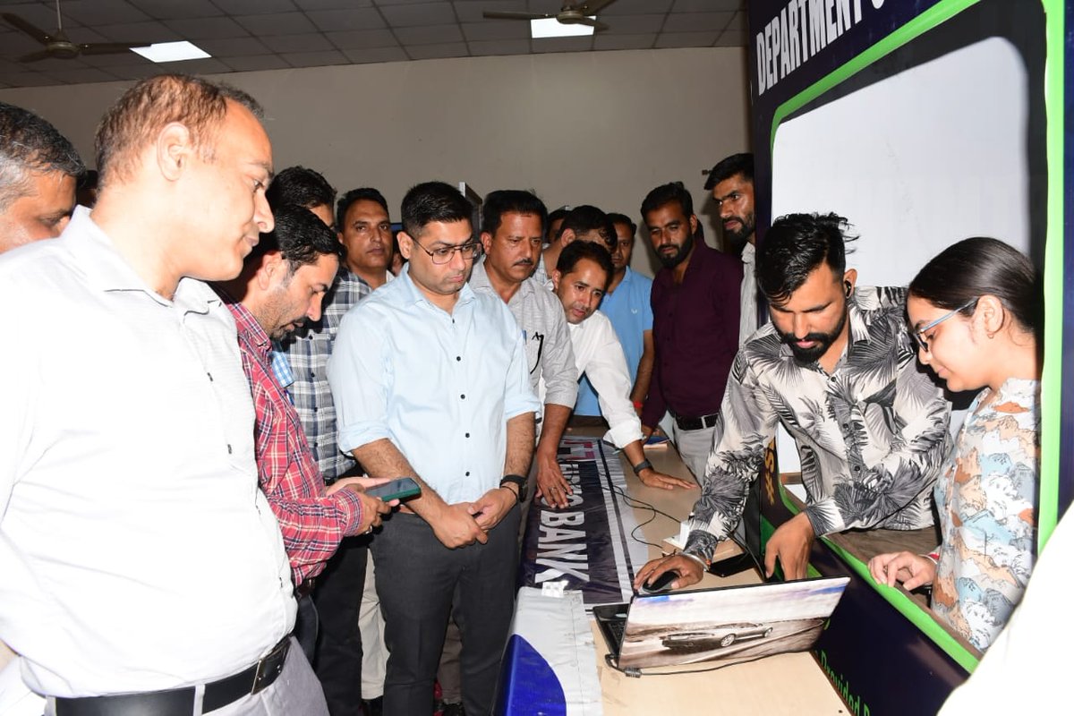 dmrajouri's tweet photo. Exciting times ahead at #DigitalWeek2023 in District Rajouri! ๐ Join us as we celebrate the journey towards complete digitization of services across various locations. Let's embrace the tech wave together! @OfficeOfLGJandK @ddnewsSrinagar @OfficeOfLGJandK https://t.co/TnuZztsqrX