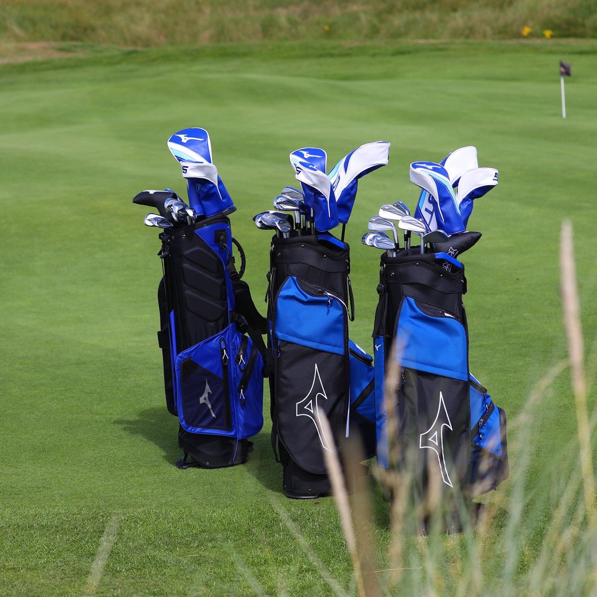 MachDunes's tweet photo. Our new Mizuno Rental Sets are now available including the stunning JPX923 irons. 

Make sure to contact the Golf House if you need a rental set prior to your round at Mach Dunes.

@MizunoGolfEU 

#experiencemachdunes #machdunes https://t.co/YJhAXYilAo