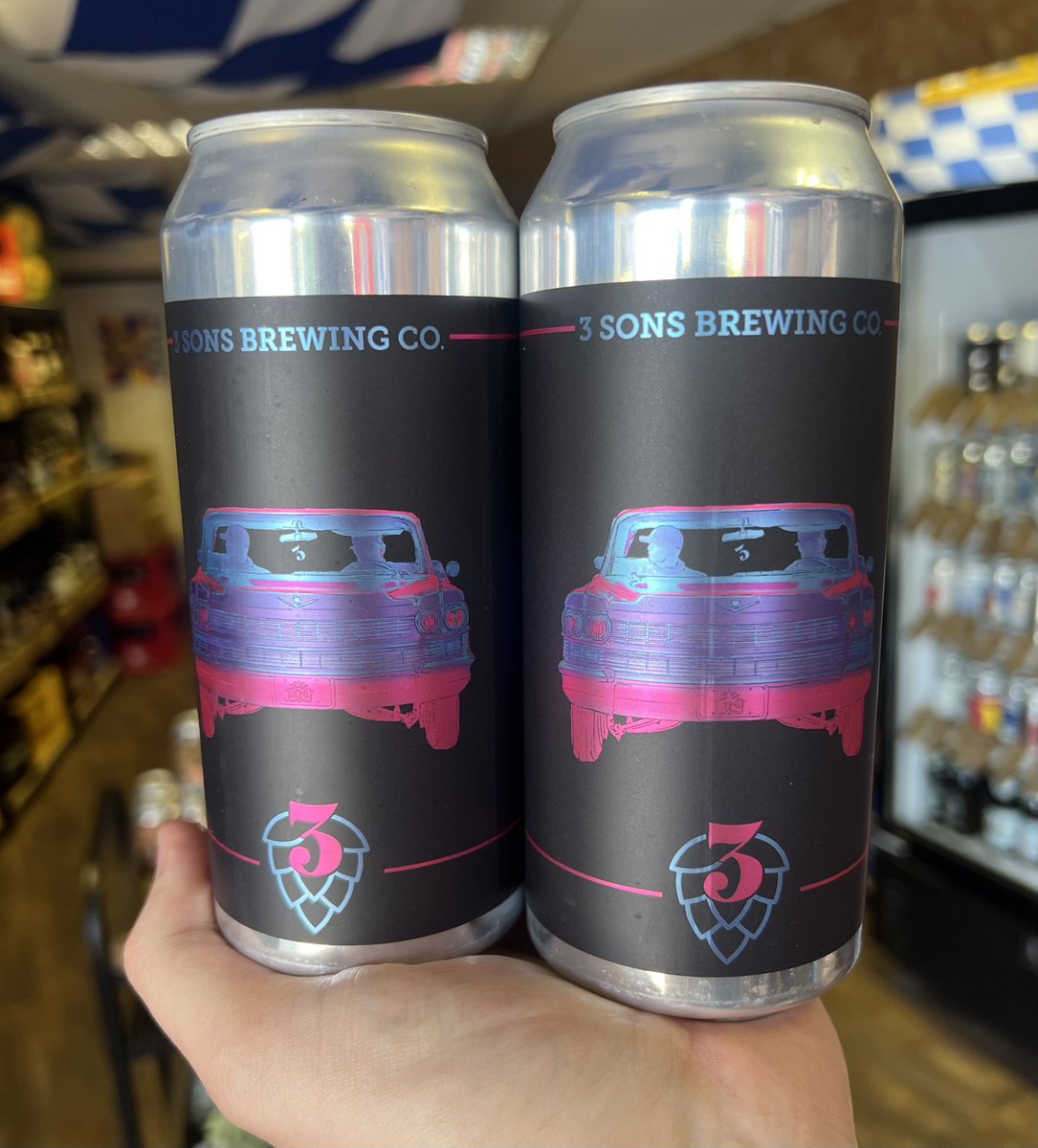 New In!🇺🇸🇺🇸 @3sonsbrewingco (Florida🇺🇸) 🍺 Double Dope - DIPA 9% Canned in August and air freighted for freshness. Double Dope is your quintessential US DIPA haze bomb hopped with Citra & Mosaic. In the fridge now. Open 'till 6pm! Prost!