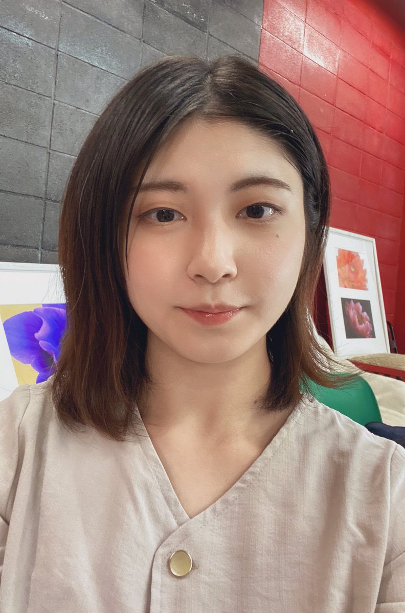 #さよならRADIO2023
応援札、応援ブロマイド販売のお知らせです〜📢

可愛く撮ってもらったのでこの機会に是非ゲットして下さい☺

※受付締切：9月10日(日)24時