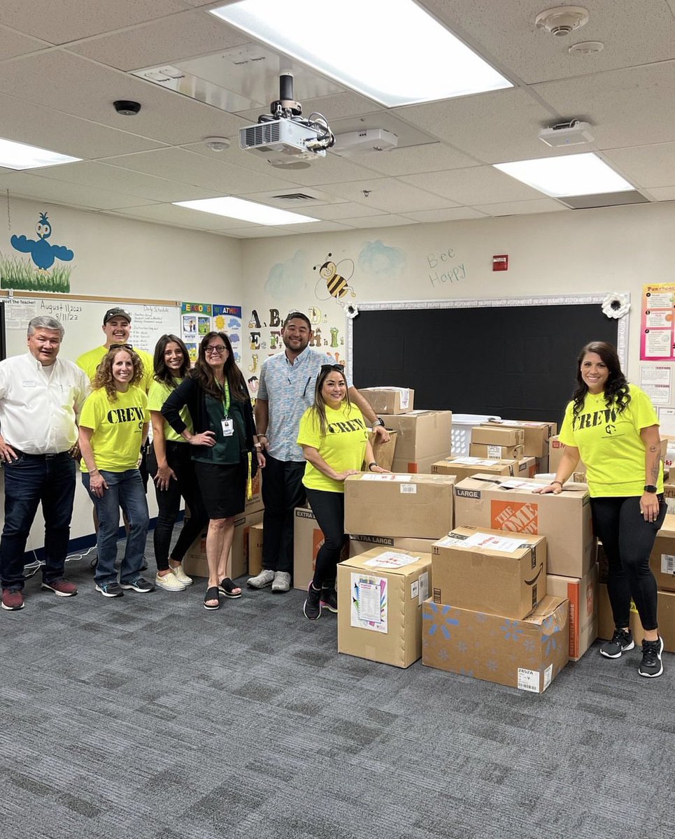MechemRenee's tweet photo. Thankful, for donations from the Nevada Contractors Association for Dr. Perkins Elementary! https://t.co/ykmIbNlOot