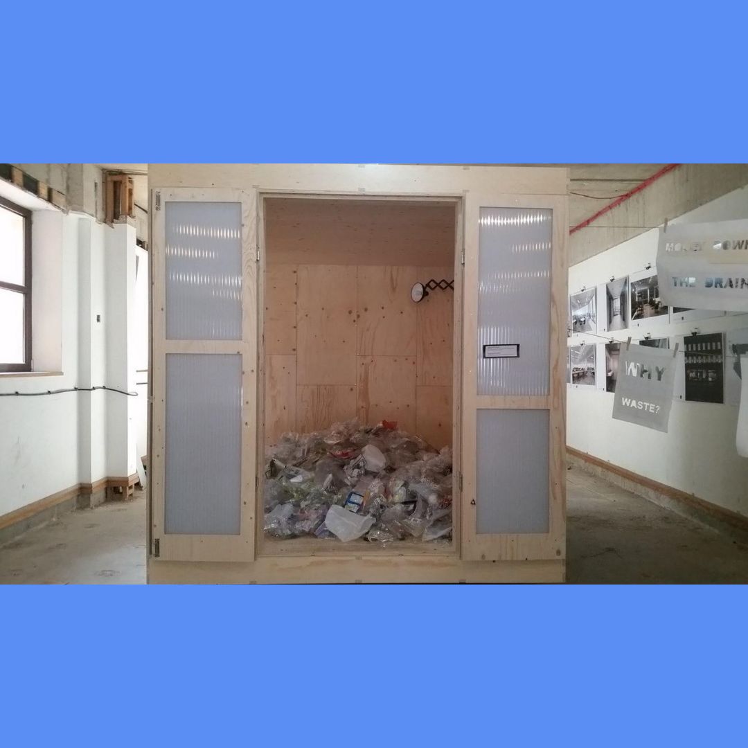 2) Self Portrait (2017-2018), 2017 - 2018 <a href="/alicebradshaw/">Alice Bradshaw</a>

One year collection of transparent plastic household waste

Alice collected every item of transparent plastic waste that her family household produced during one year.
community.axisweb.org/c/members-high…