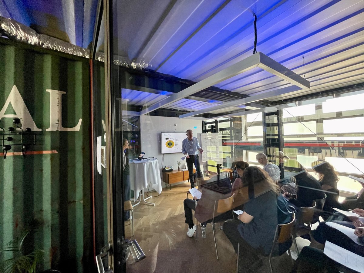 workisfaction tweet media