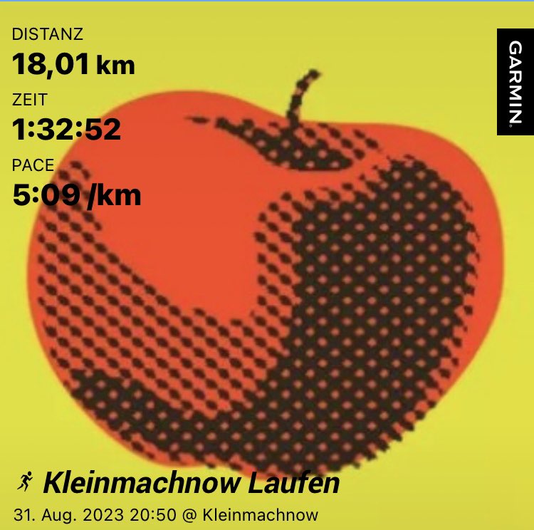 AthleticsFuture's tweet photo. Das muss mal genügen für #byebye08 @TorpedoMitte
Letztes längeres Bewegen vorm Meisterschafts-Halbmarathon am Sonntag. Noch von 16 auf 18k. erhöht, aber zu mehr nicht getraut.
Will schließlich mit 4:22 Min/k. auf 1:33 Std. angehen!
Eben noch 3 Meilen Barfuß um den
⚽️-Platz! https://t.co/3w762MBfMu