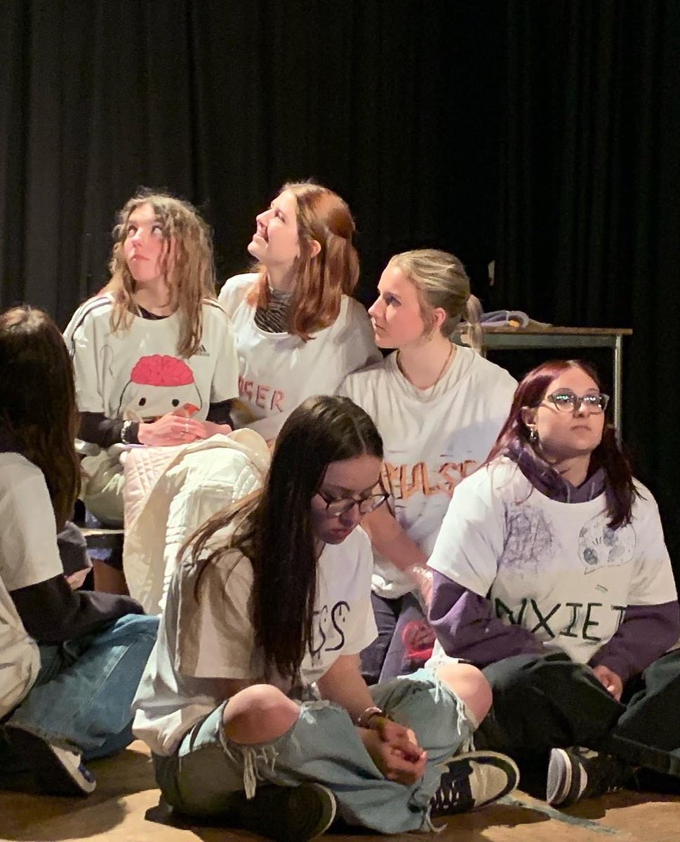 DramaQueens tweet media