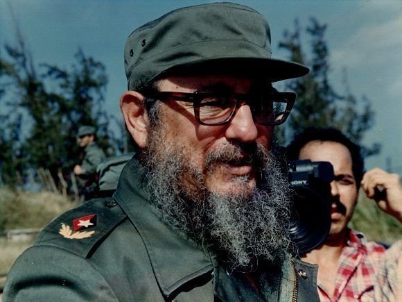 Fidel por siempre. Pinar se levanta!! ! #FidelPorSiempre @Emp_Avil