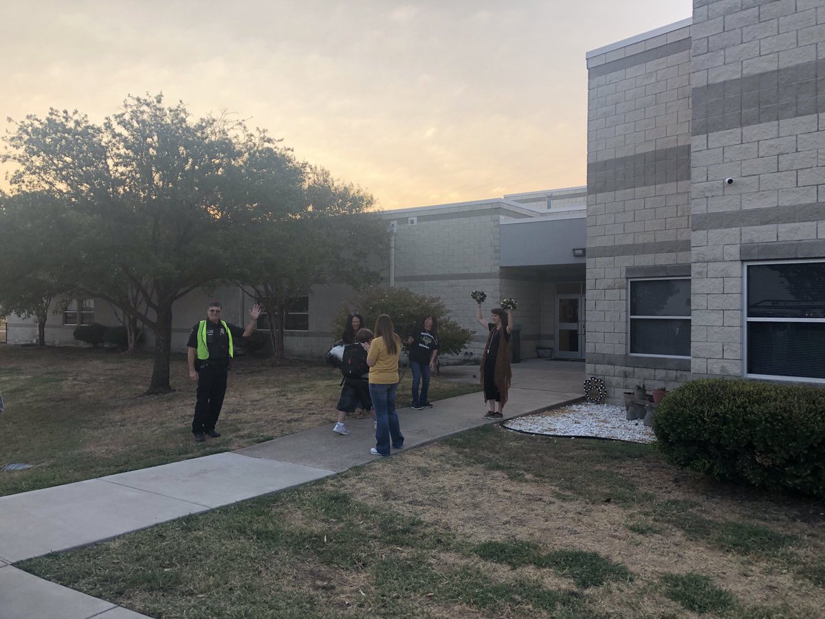 Dr. Justin L Turner tweet media