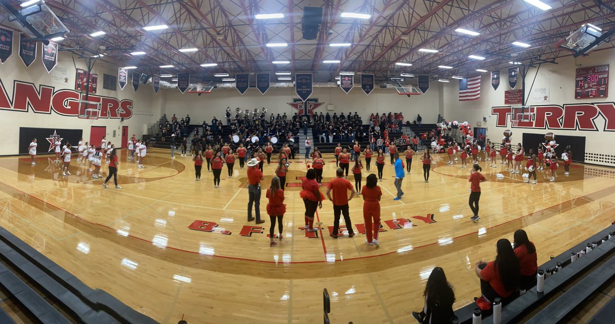 Malissa Hernandez (@ap_hernandez) on Twitter photo Are you ready for the biggest battle around?? Battle of the Berg is tonight!!! Come watch us keep our bell!! #RangerPrideβ€οΈπ€ #WeBelieve <a href="/NateGriffFOX26/">Nate Griffin</a> <a href="/Terry_Rangers/">Terry High School - Lamar CISD</a> <a href="/waynemorren/">Wayne Morren</a> Are you ready for the biggest battle around?? Battle of the Berg is tonight!!! Come watch us keep our bell!! #RangerPrideβ€οΈπ€ #WeBelieve <a href="/NateGriffFOX26/">Nate Griffin</a> <a href="/Terry_Rangers/">Terry High School - Lamar CISD</a> <a href="/waynemorren/">Wayne Morren</a>