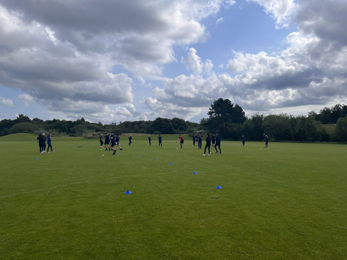Cara_Lamb1's tweet photo. Another week done with @StrathEDU #TeamPE. I’ve been super impressed their team micro-teaching from planning through to enactment. Lots of excellent feedback from peers. Thinking critically about different pedagogical approaches and applying these in practice. https://t.co/gYETdeSQxo