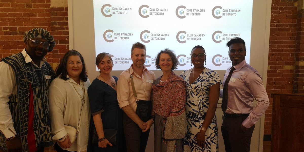 Une belle représentation de la Cité à Toronto lors du cocktail de lancement de la 38e saison du <a href="/ClubCanadienTO/">Club canadien de Toronto</a> ! Diplômée, stagiaire, enseignante.s et équipe admin, nous y étions! 
Étudiant.e.s pourront être #membre pour uniquement 10$ dès maintenant!