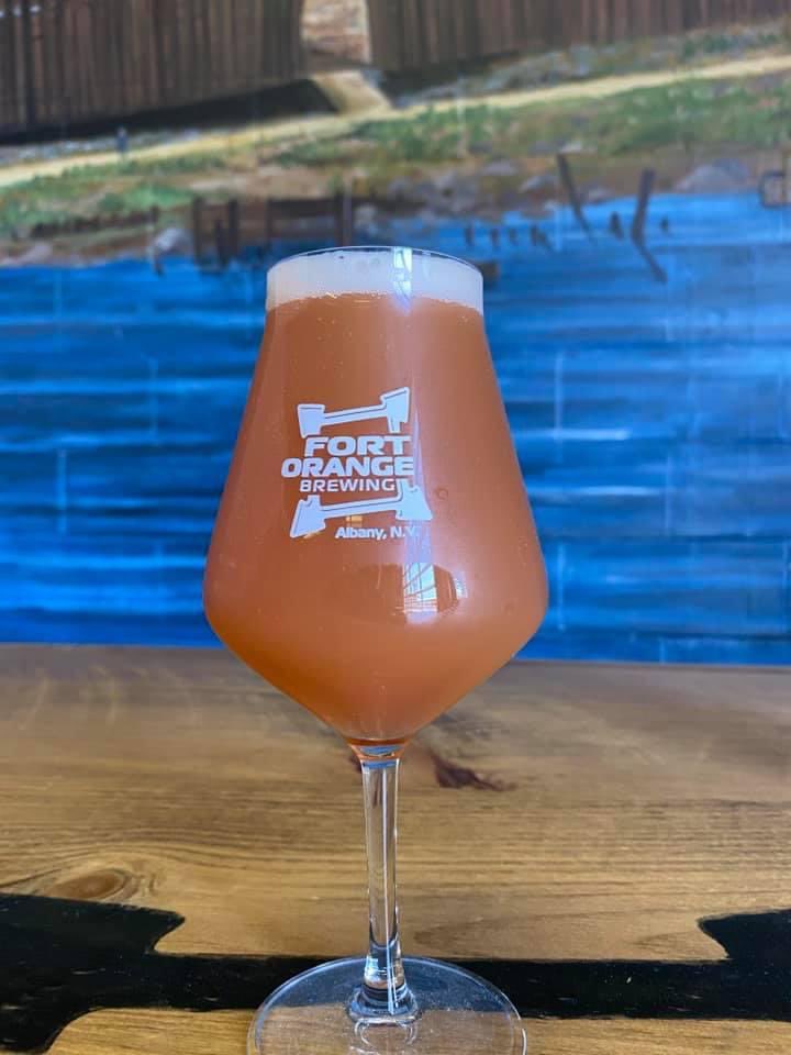 FortOrangeBrew's tweet photo. New Brew to kick off the long weekend ‼️
Cherry Wheat Ale 🍒
This light, clean wheat ale finishes with a pleasant cherry flavor.
Saturday we welcome @bigdmeats at 1 pm & the Daydream Foundation Band @ 4 pm. BBQ, Band & beer type of weekend 🎶
#labordayweekend #cherrywheat https://t.co/UxBIKSUlpX