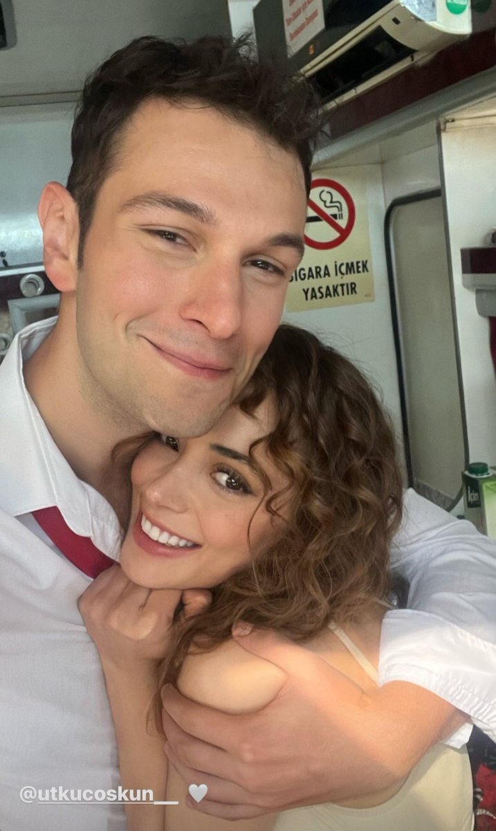 fandizi_22's tweet photo. Happy Birthday @utkucoskun__ ❤️ 🎂 #RabiaSoytürk #UtkuCoskun https://t.co/1s2kdmJc5p