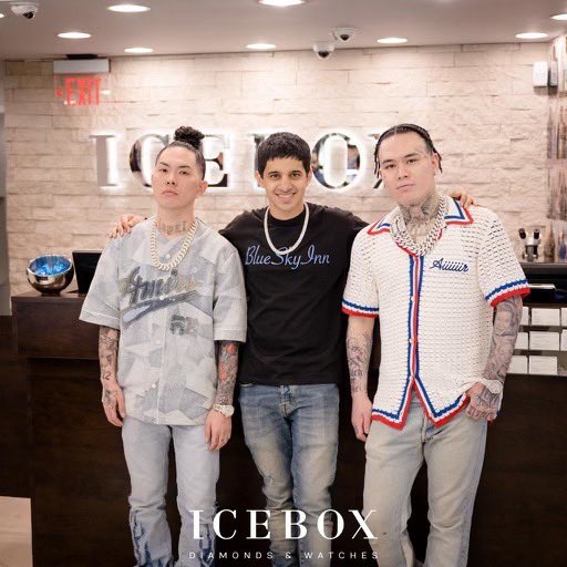 BAD HOP YZERR着用　AMIRI Tシャツ BADHOP YZERR着用AMIRI vintage Tシャツ