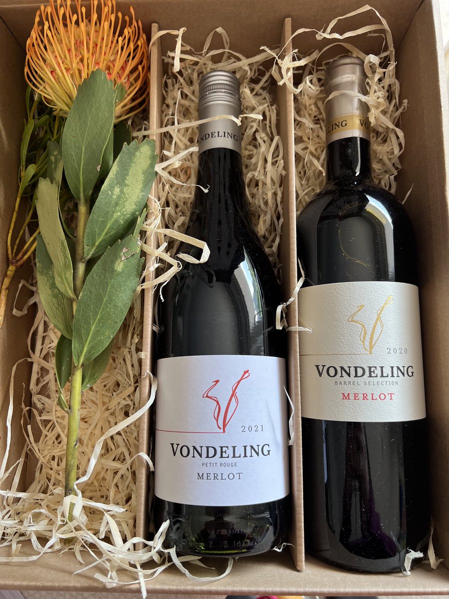 Winbeebee's tweet photo. Spring has sprung with colour and #HelloMerlot from @VondelingWines Weekend sorted @matthewcopeland https://t.co/dlAJqD3w2z