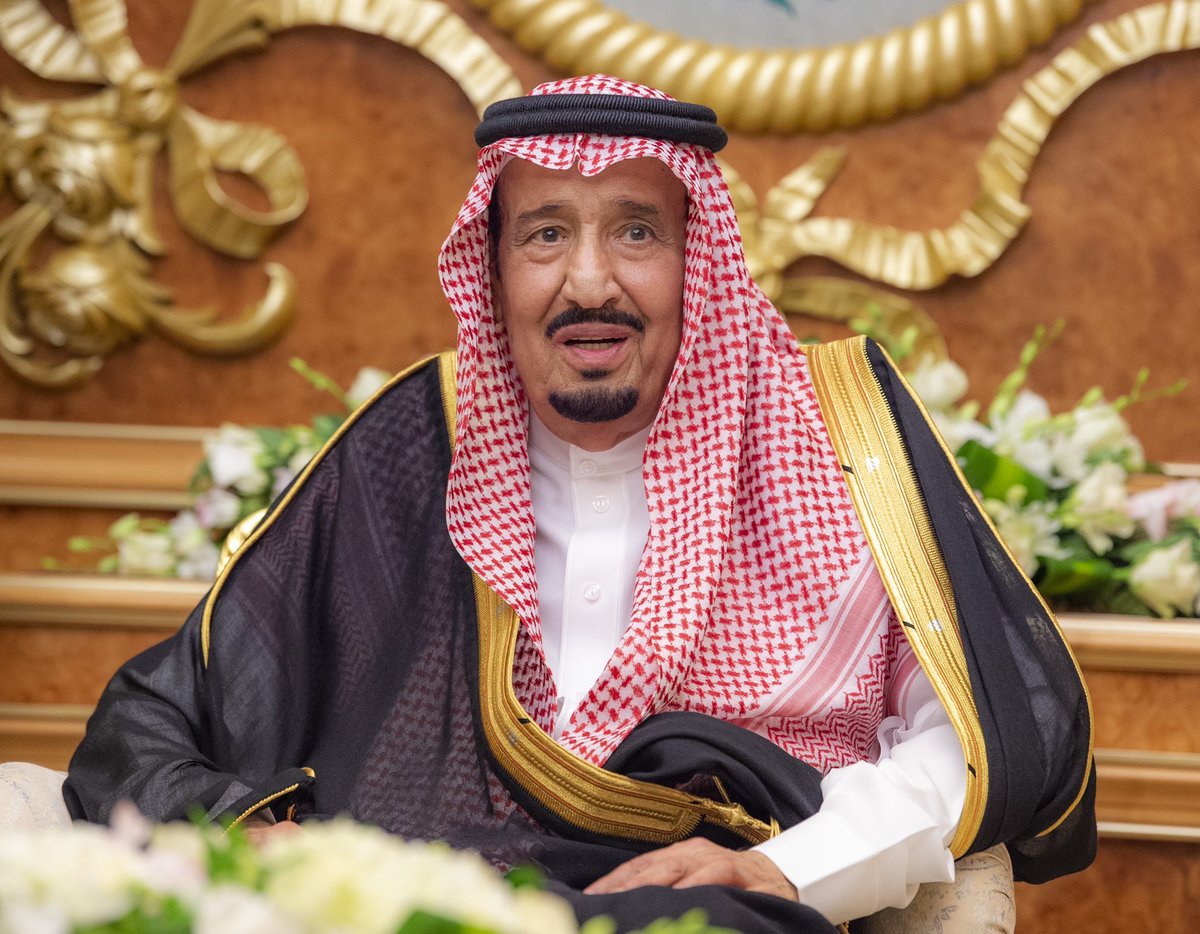 AJELNEWS24's tweet photo. حفظ الله خادم الحرمين الشريفين في سفره وإقامته.

🇸🇦🇸🇦 https://t.co/IbntHIksuy