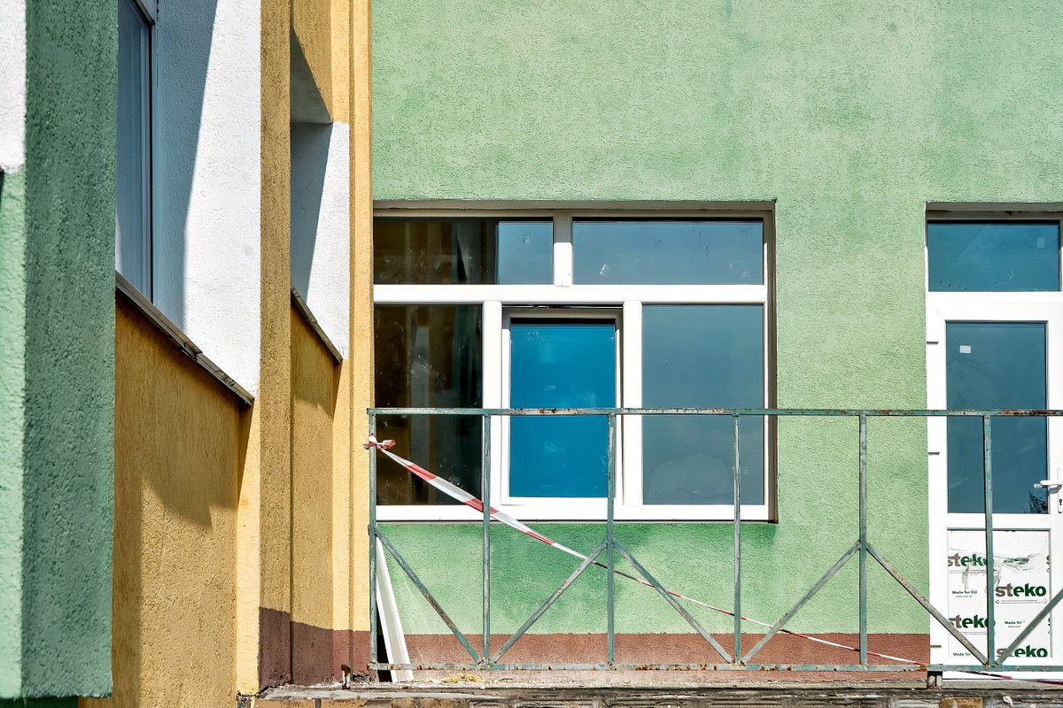 🔔Another school year starts in 🇺🇦 today. @UN_Ukraine works with partners to ensure #EducationNoMatterWhat 📸This lyceum in Vyshhorod, Kyiv oblast, will soon see works finished under EU-funded 'School Repairs in Ukraine' project. Read more: bit.ly/3O00PrX