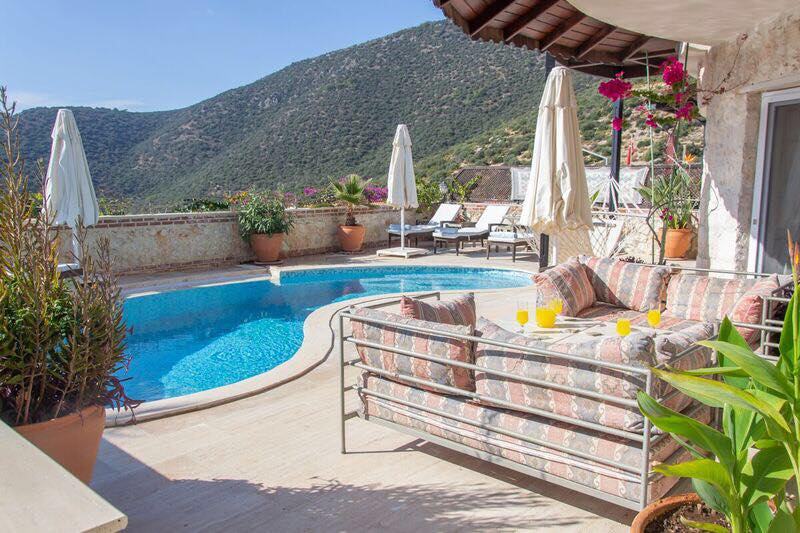 Legerlegends's tweet image. In case you missed it, the link for the 2023 Vickersbet Leger Legends Charity Auction: redtoothauctions.com/event-landing-…
Find here details on the items and the silent auction.