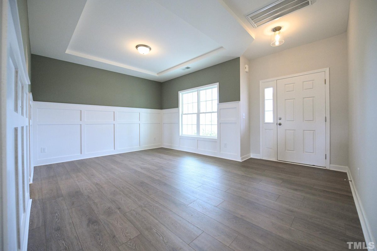 jsjbuilders's tweet image. Say hello to your dream home – The Gavin II in Langdon Ridge! With 3 bedrooms and a bonus room, it's the perfect space to grow and live comfortably. Ready to explore builder incentives? Contact us now! jsjbuildersnc.com/New-Home-For-S…

#JSJBuilders #AngierNC #LangdonRidge