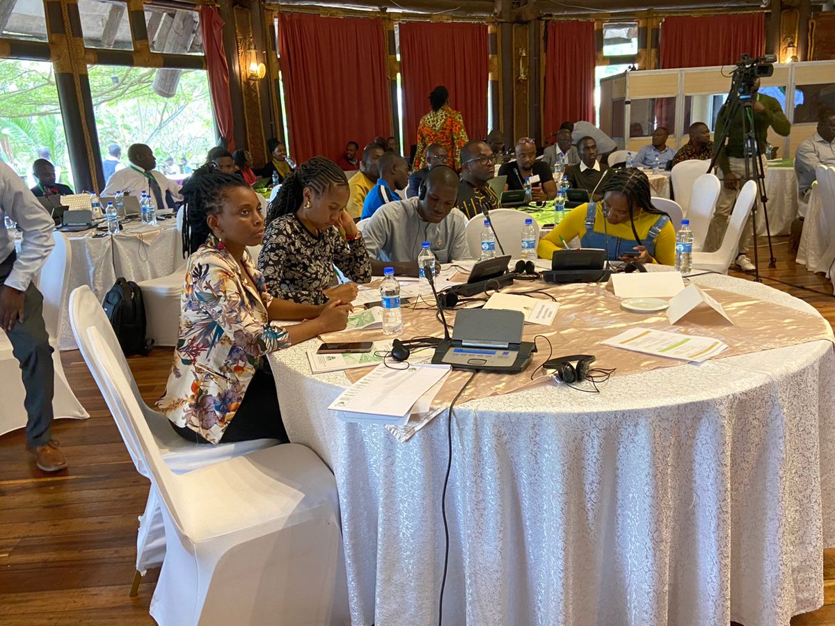 Violajeptoo8's tweet photo. Loss and damage,  refers to the impacts of climate change that go beyond what can be mitigated or adapted to.
#MPs4ClimateAction 
#CCDA23 
@PACJA1 @_AfricanUnion @AfrikParliament @UNEP @UNFCCC @mithika_mwenda @sylviawachira https://t.co/7DS50Cly1h
