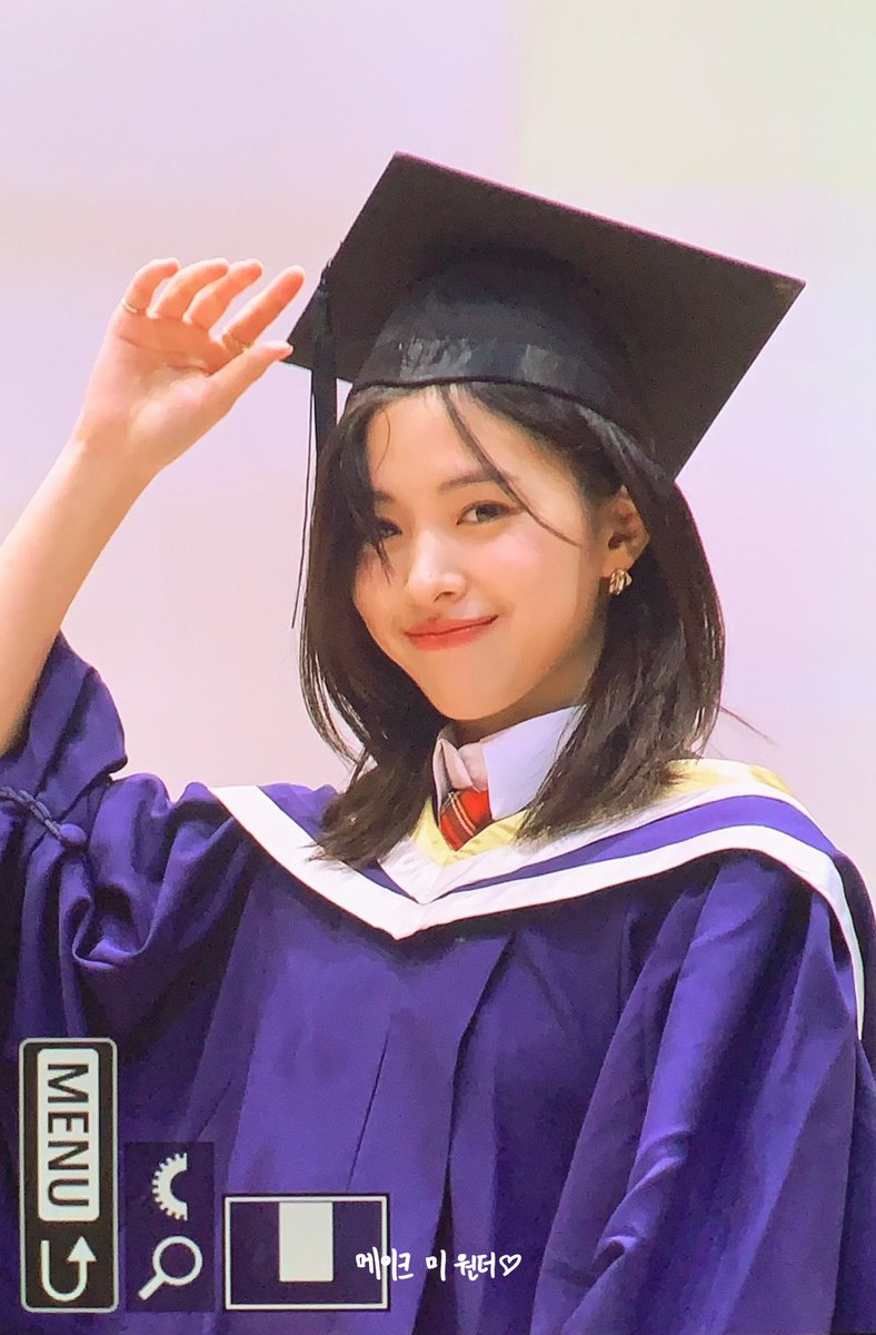 makemewonder_rj's tweet photo. 230901
🎓👩‍🎓
#있지 #ITZY #류진 #RYUJIN https://t.co/P5TIMIvIrl
