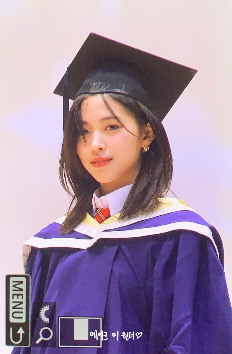 makemewonder_rj's tweet photo. 230901
🎓👩‍🎓
#있지 #ITZY #류진 #RYUJIN https://t.co/P5TIMIvIrl