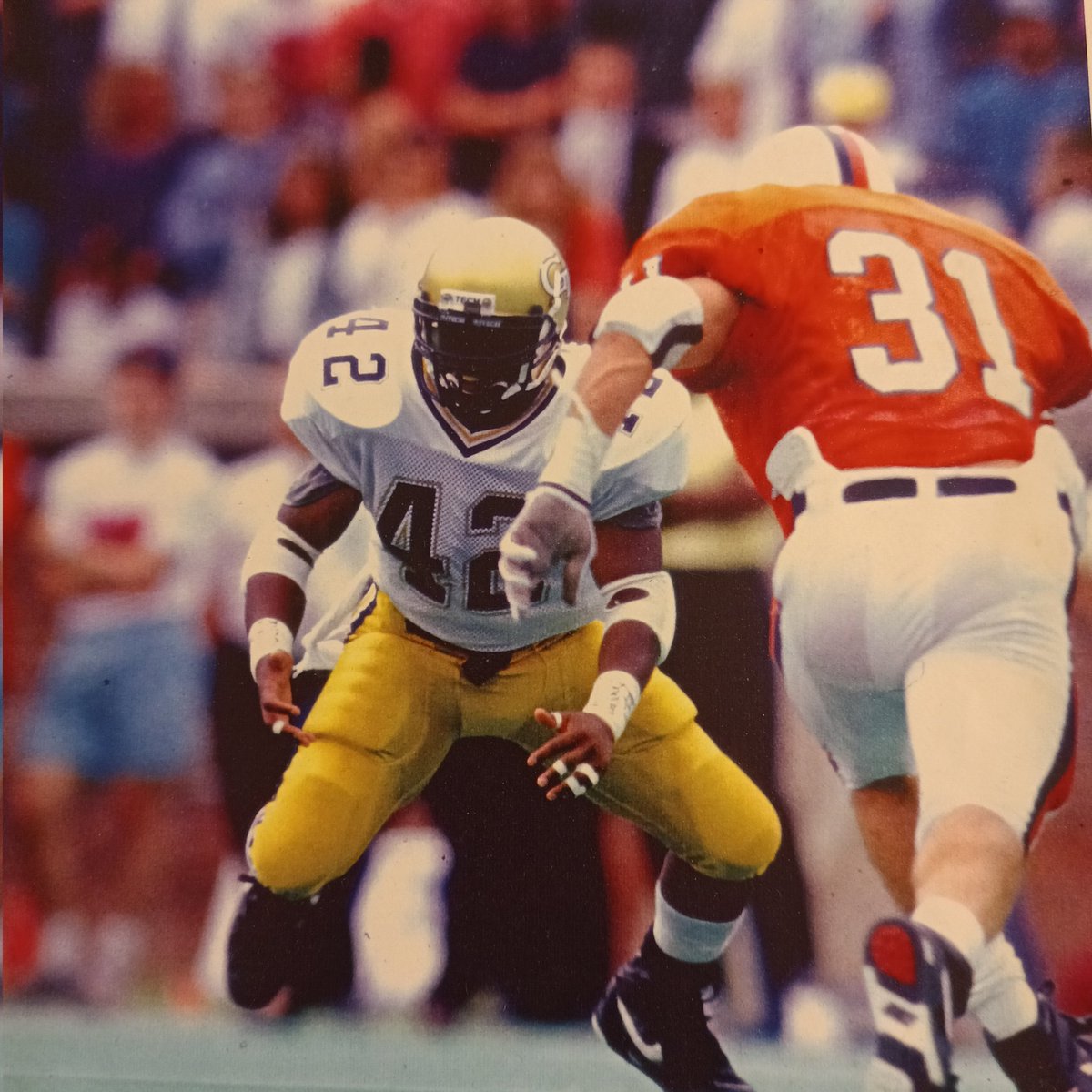 JimyLincoln's tweet image. College football is back! I never wanted to play this game as a kid but it worked out for my good. #31 is my guy PJ Killian. We finished our high school playing days as two of the top 33 players in Pennsylvania. #Big33 #CollegeFootball