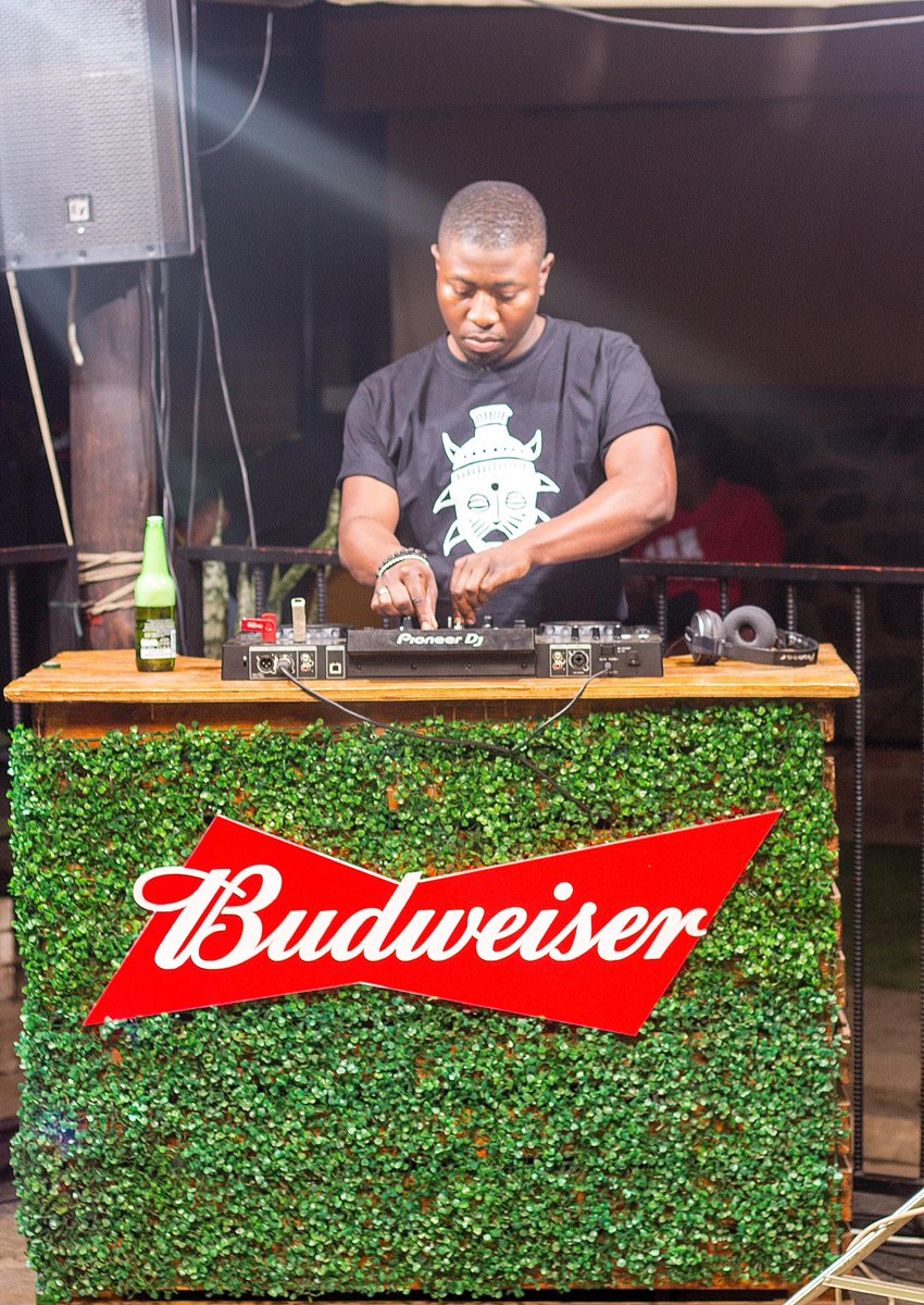 Smooth Operators 

<a href="/amisibanda/">Ami Sibanda</a> 📸