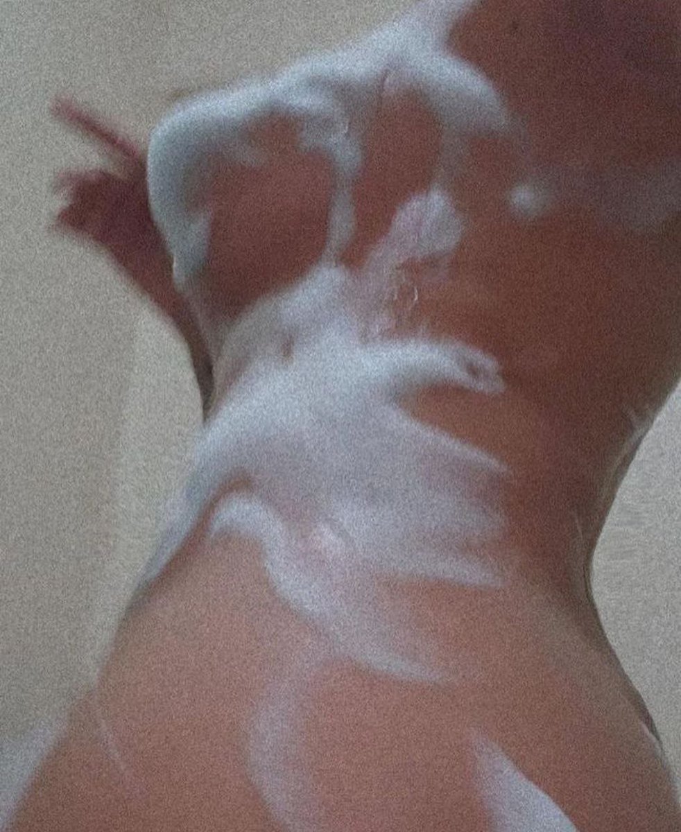s_neughalter's tweet photo. Tap ❤️ to see my finger vids https://t.co/o54AtqV3mb