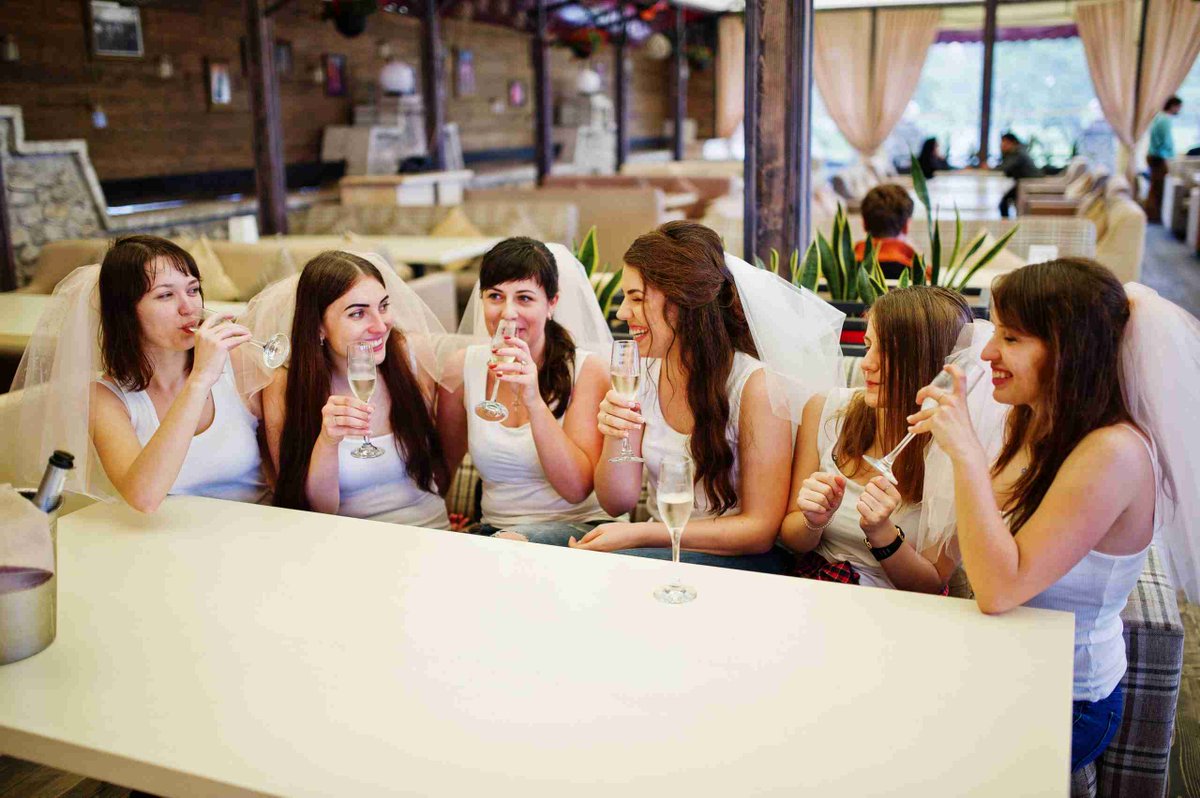 MyTopBucketList's tweet photo. Best Hen Night Ideas  #bucketlist #travel #inspiration #community #destinations #traveltips #motivation #advice #life #mytopbucketlist Read More At https://t.co/TKOSjeg277 #CrazyThings https://t.co/52xoEySvBL