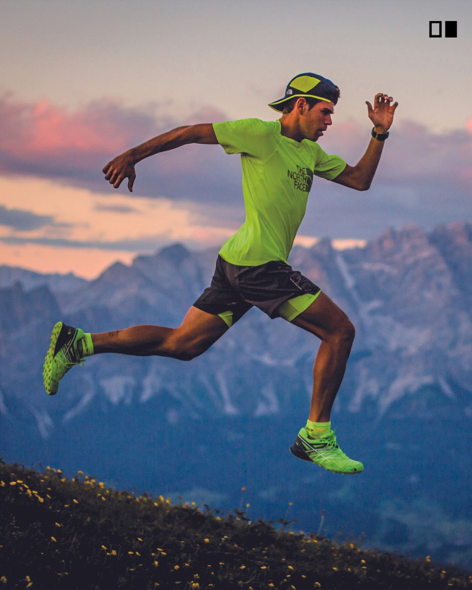Cossetania's tweet photo. 🗻😍El corredor de muntanya, Pau Capell, s'afronta de nou, a la cursa de muntanya reina, la UTMB. S'ha proposat baixar de les 20 hores, #Breaking20, un repte que va intentar l'any 2020 i que narra al seu llibre! @paucapell molta força! Et seguirem i ens veiem a @lasetmana! https://t.co/yHl6tE24kA