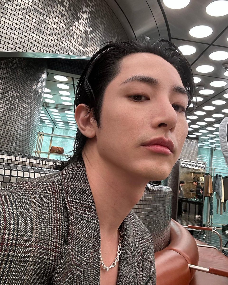 Just wanted to say good evening..