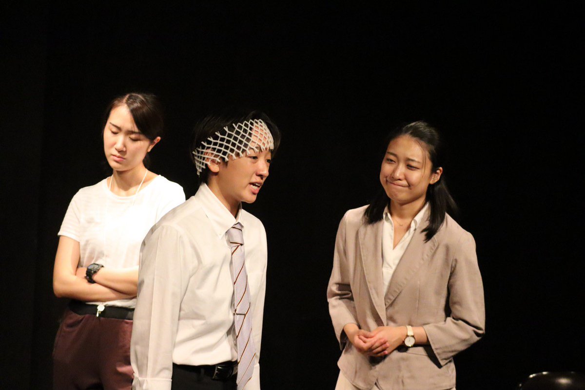 kyoka_kobashi's tweet photo. #こばしばい 第2回公演「妥協点P」終演！

ご来場の皆さま、関係者の皆さま、
公演に関わって下さった全ての方に！
御礼申し上げます。

公演を重ねる毎にお客さまに作品を育てていただき、

主宰としても、俳優としても、
心躍る演劇創作でした。

終演後のお客様の笑顔が忘れられません。

多謝！！ https://t.co/1kkWcW89AF