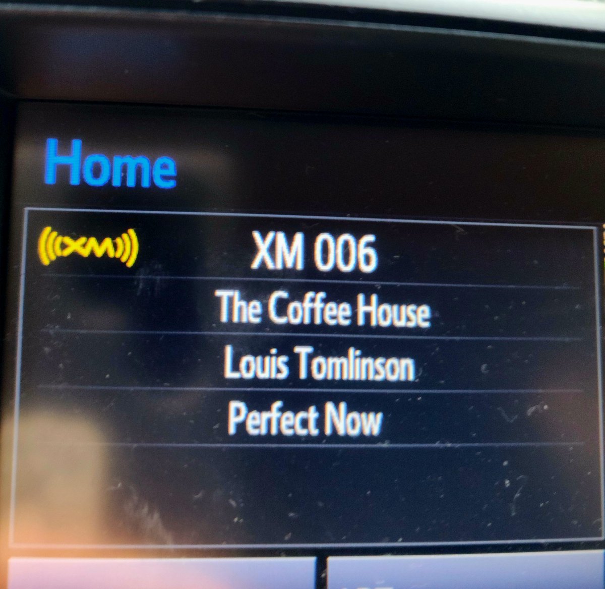 TigerBelleLee's tweet photo. Gonna be a good day when #louistomlinson is on the radio! #perfectnow #coffeehouse @SXMCoffeeHouse Now, let's get him in rotation on @SXMSpectrum #FaithInTheFuture https://t.co/p9tvLSIVf4