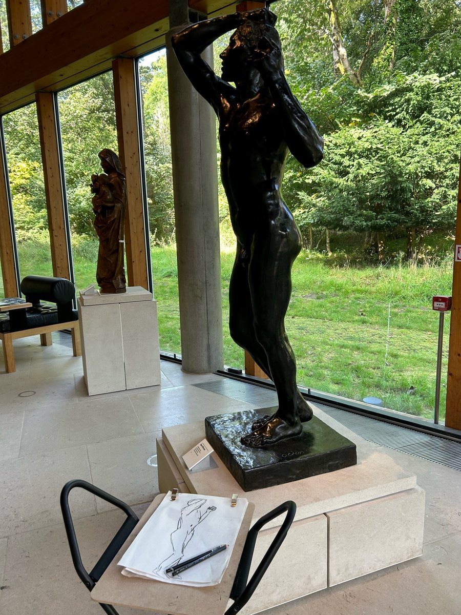 burrellcollect's tweet photo. Want to discover your inner artist? 🖌️

Join a FREE Sculpture and Sketch session at #TheBurrellCollection tomorrow morning at 10.30am  👨‍🎨

Beginners are welcome and all materials will be provided

Find out more on our website: https://t.co/pZHiOsEhA9 https://t.co/B9U8ymmATL