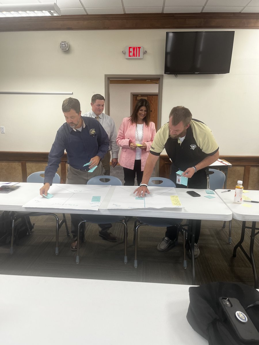 2Revolutions tweet media