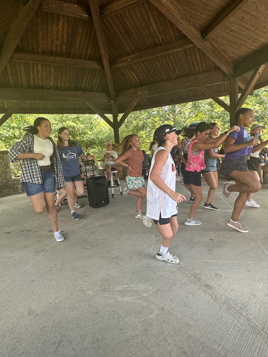 Haynes Bridge Chorus tweet media