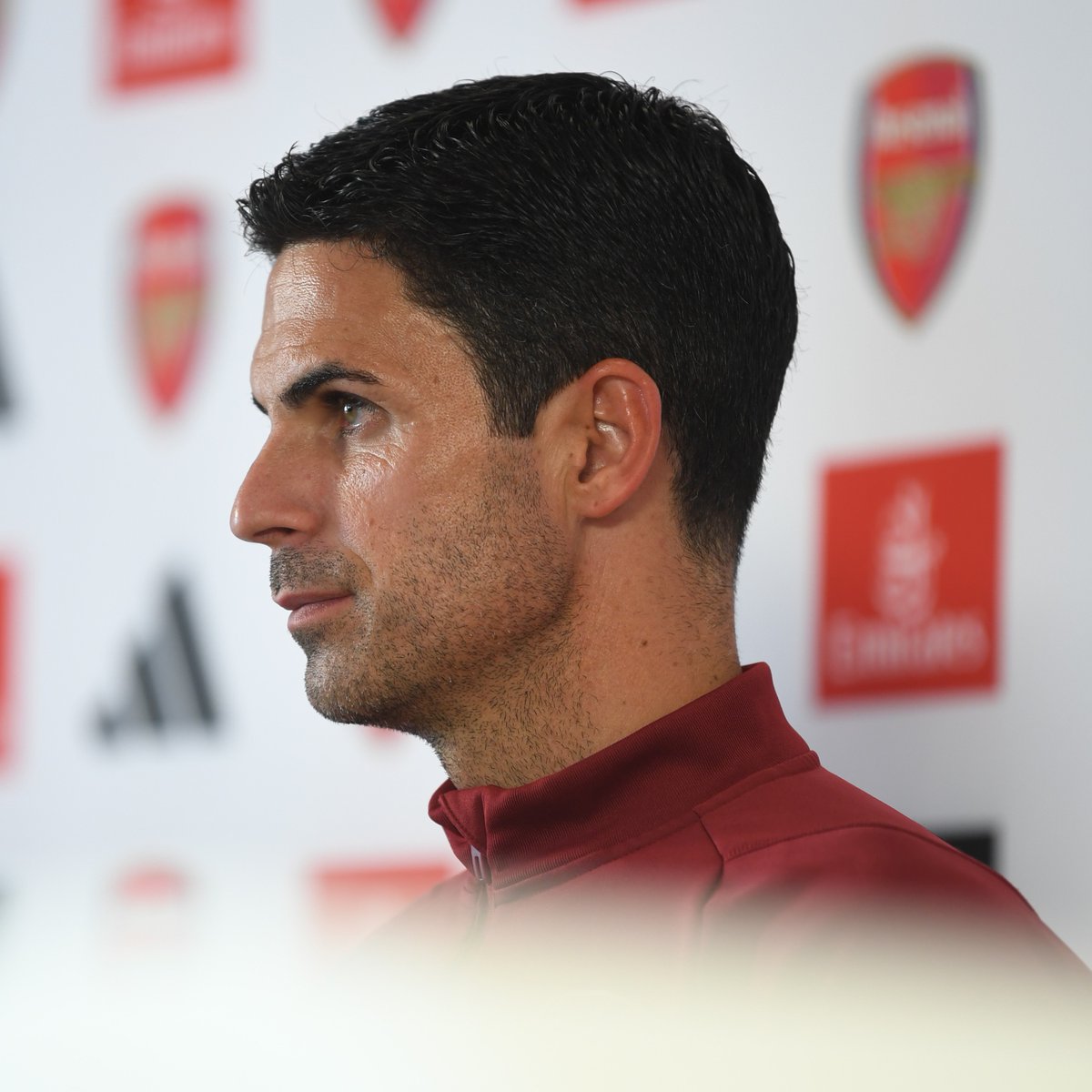 Arsenal's tweet photo. 🗞️ Thoughts on incomings and outgoings
🗞️ Zinchenko's involvement on Sunday
🗞️ Tactical changes this season

Read every word from Mikel's press conference this afternoon 👇