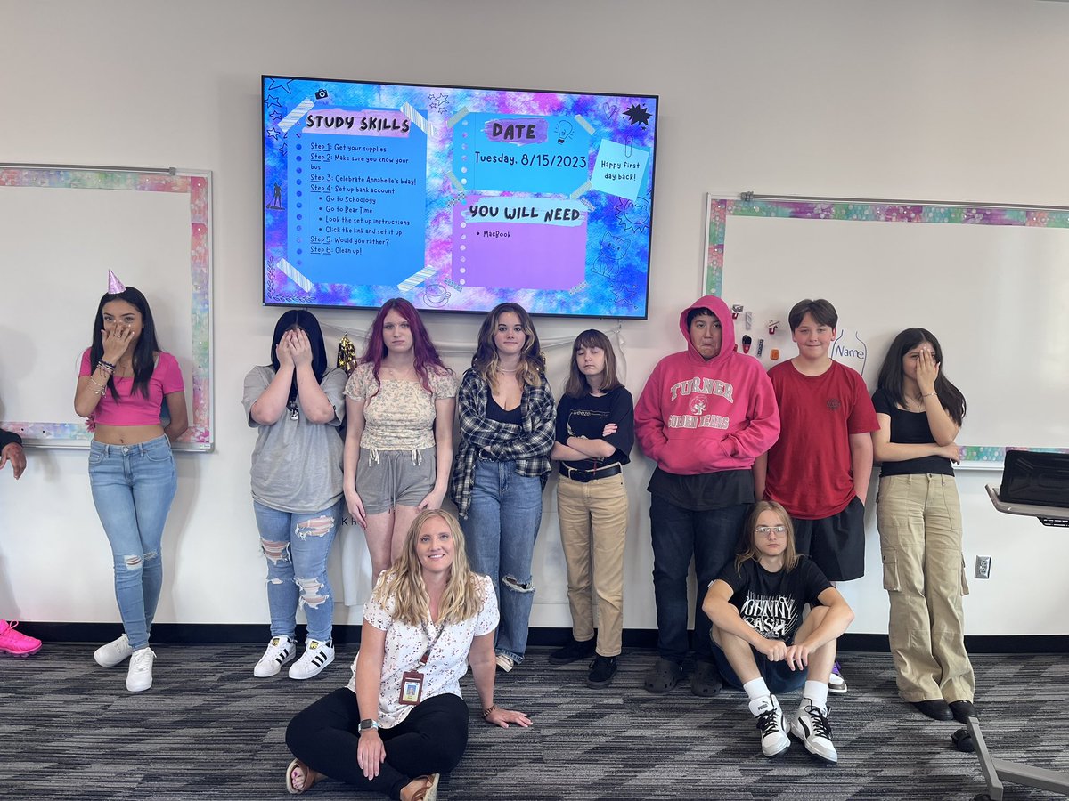 Ms_Hand_TMS's tweet photo. It’s been a great first 3 weeks in Golden Cohort 8! 
1. Happy bday, Annabelle! 🥳🎂
2. Golden Team win! 🏆
3. Lots of activities and energy!

@MrsBrantley17 #TMSsleuth https://t.co/ZVPgba5g2p