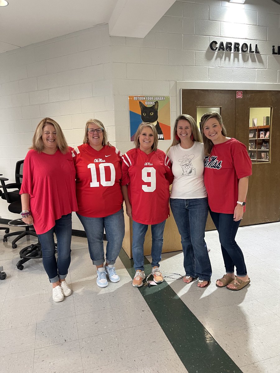 Hotty Toddy from LCMS Rebels are represented in The Swamp today. #GameDay #TeamDCS