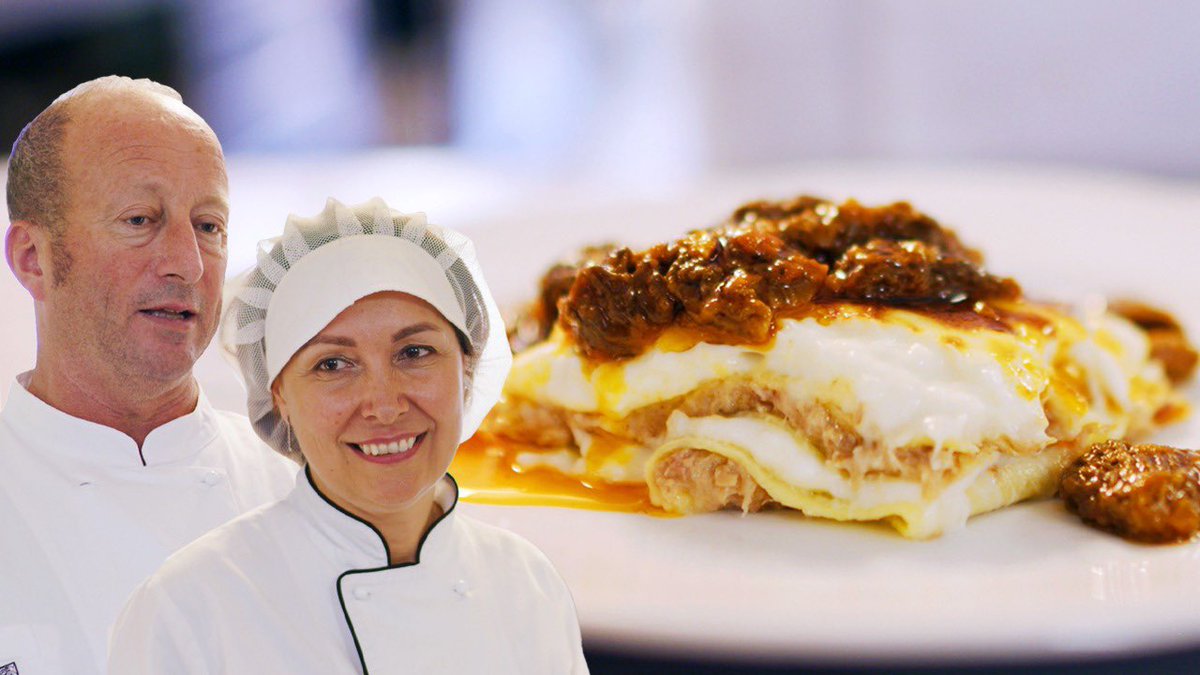 carlo_spinelli's tweet photo. Allora, qua la situazione si fa forte forte.. Tornano i video lussureggianti di @italiasquisita dopo la pausa estiva e stavolta c’è una lasagna spaziale nel più antico ristorante Michelin d’Italia, Ristorante @arnaldo1936. Commovente!! 🥳🥳 https://t.co/hZzAuXZ1xC #italy #video https://t.co/TGzs9fTjrl