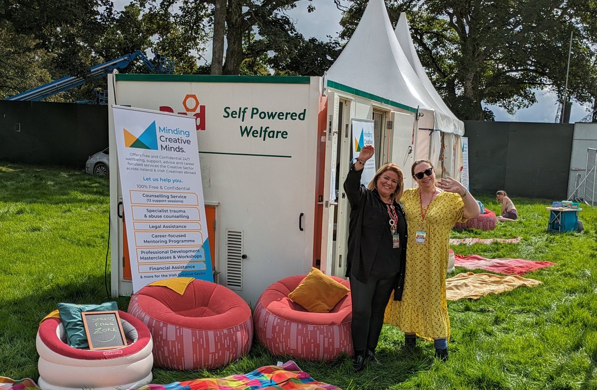 MindingCreative's tweet photo. .@EPfestival crew! 📢

Drop by our crew village, opposite catering in the production area, to chillll and relax when you're free.

We have snacks, games, blankets, + other #MindingCreativeMinds goodies just for you.

#StressFreeZone ! 

👏 @AilishToohey &amp; @emmaolohan 💚 https://t.co/ekZiZIIhmn