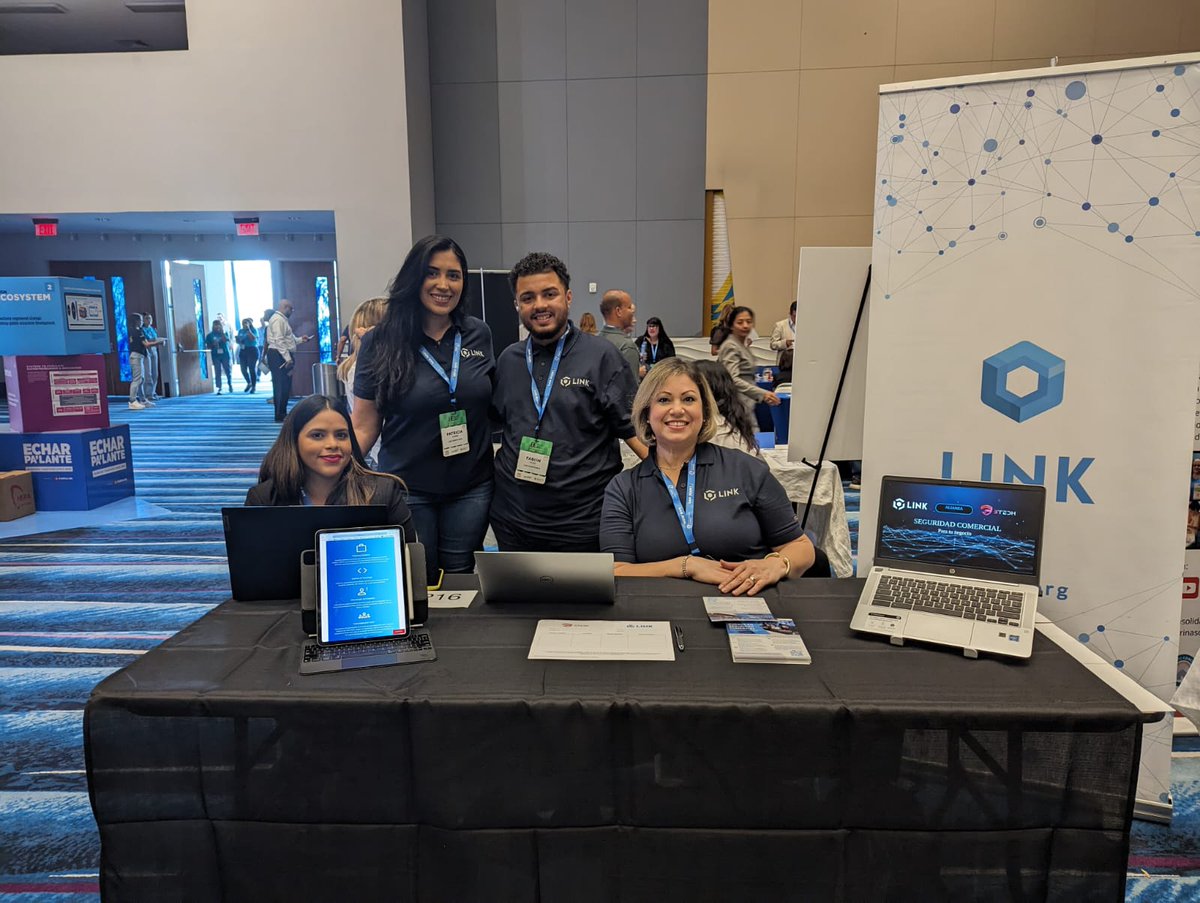 ¡Otro año más en el <a href="/BEFestpr/">Boricua Emprende Fest</a> 🐝! Gracias a <a href="/Colmena_66/">Colmena66</a> por darnos la oportunidad a otro año más de compartir nuestro arduo trabajo de educar a la comunidad local en tecnología con conocimiento práctico de emprendimiento e innovación. ¡Muchas iniciativas nuevas comienzan pronto!