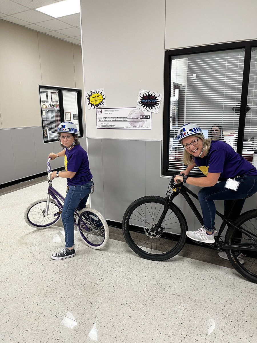 HV_Vikings's tweet photo. Boosterthon registration challenge met; bike ride about to happen.
#lifeisgoodathve #betheonelisd #schoolshouldbefun https://t.co/QicKb138by