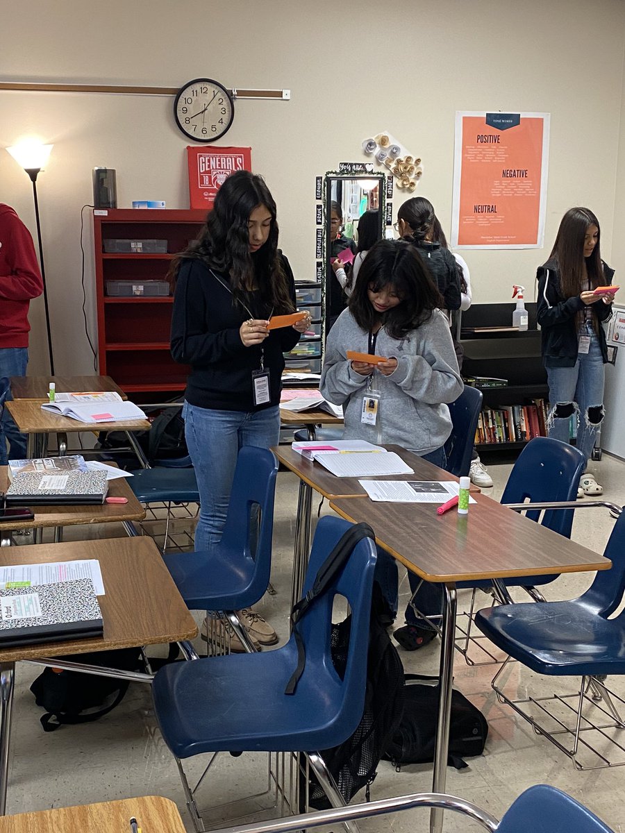 elainarehs's tweet photo. We are loving this new @CollegeBoard Pre-AP Eng 1 curriculum! Today, students finished up Dahl’s “Lamb to the Slaughter,” wrote complex sentences, and participated in the Give One, Get Once activity! These academic conversations though 😍 @EverlineYul @Mac9_AISD @AldineGATEway https://t.co/LuFsPcwVhw