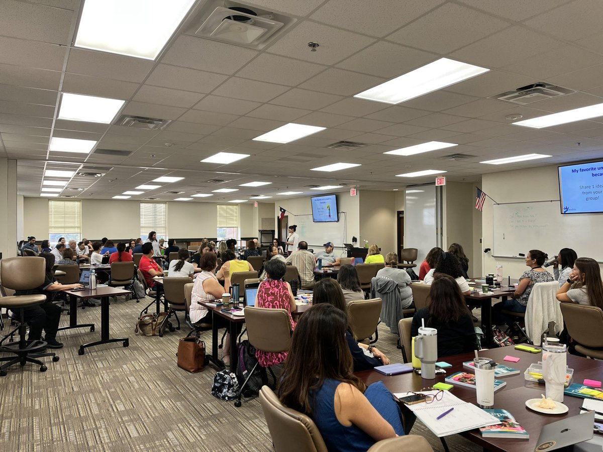 FISD World Languages tweet media