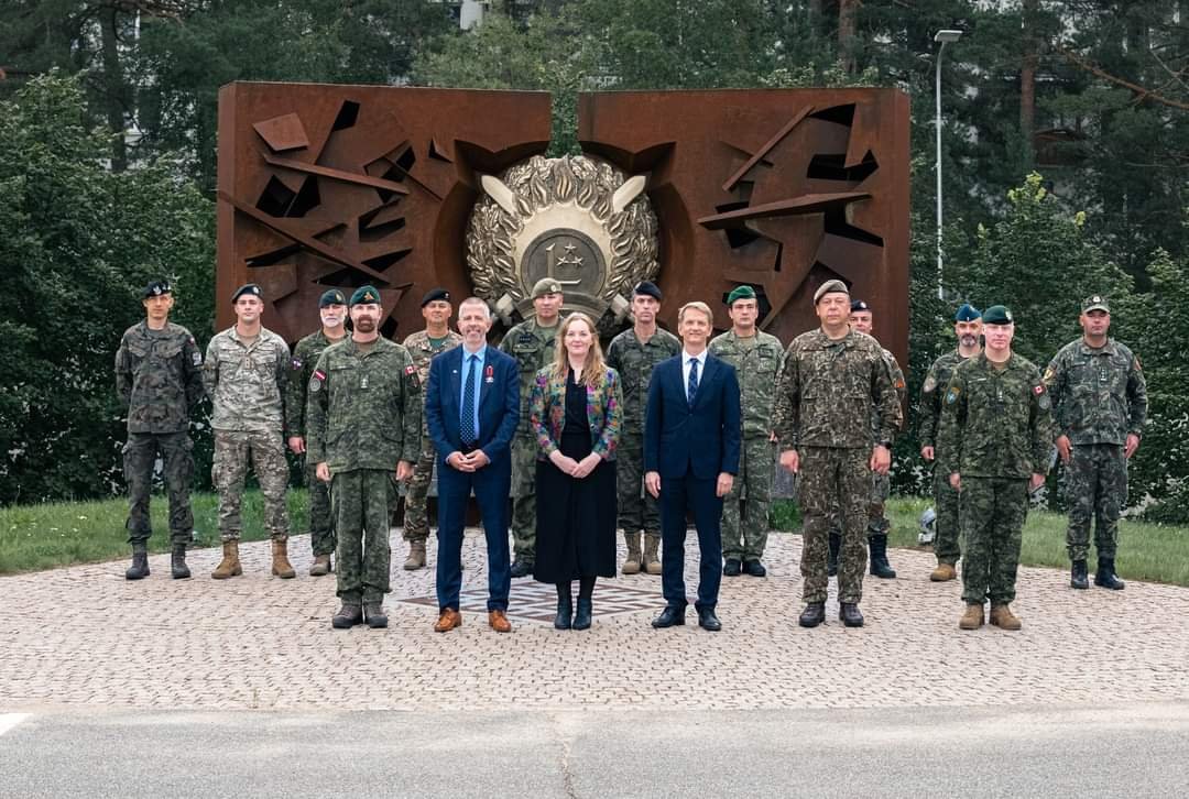 svennihelga's tweet photo. Honoured to serve in Camp Adazi #Latvia as StratCom Specialist for 2 years. Great to have Ambassador Harald Aspelund for a visit and all the best to my successor. Iceland is a solid #NATO Ally contributing skills and financial support to protect democracy and freedom #WeAreNATO https://t.co/DFkhqhhOHA