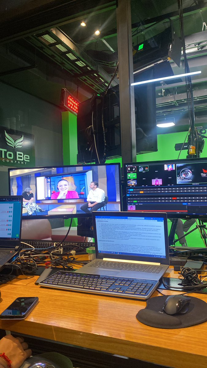 To Be Company (@tobetheanswer) on Twitter photo Hoy en el estudio: Nos acompaña una #líder en #responsabilidad social y sostenibilidad <a href="/MariaPa02664490/">Maria Paulina Romo</a>
Quédate atent@ porque pronto te contaremos su #historia.
#yosoyfem #fedex #tobecompany Hoy en el estudio: Nos acompaña una #líder en #responsabilidad social y sostenibilidad <a href="/MariaPa02664490/">Maria Paulina Romo</a>
Quédate atent@ porque pronto te contaremos su #historia.
#yosoyfem #fedex #tobecompany